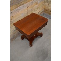 thumb-Antiek schaaktafeltje op wieltjes-5