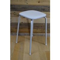 thumb-Zitkrukje wit-3