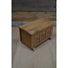 LoodsVol, Tweedehands Eikenhouten kistje met houtsnijwerk