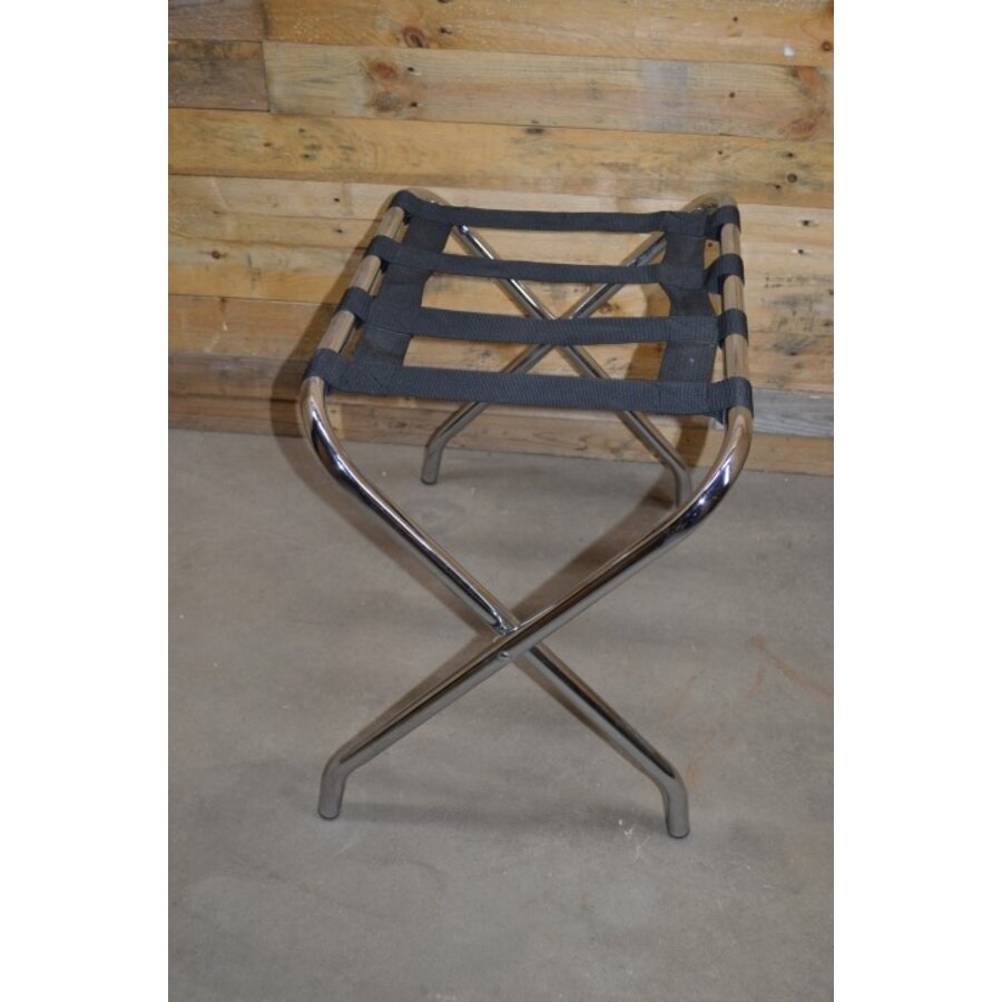 Rekje om reiskoffer op te leggen-2