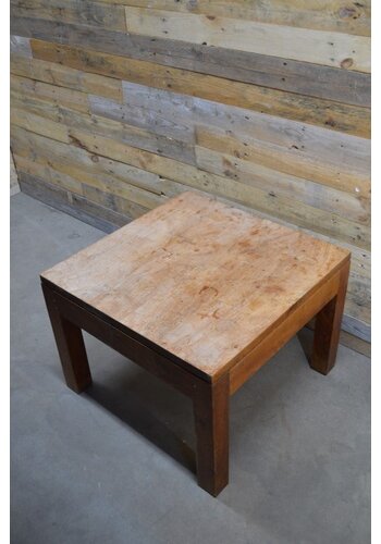 Salontafel teakhout vierkant 