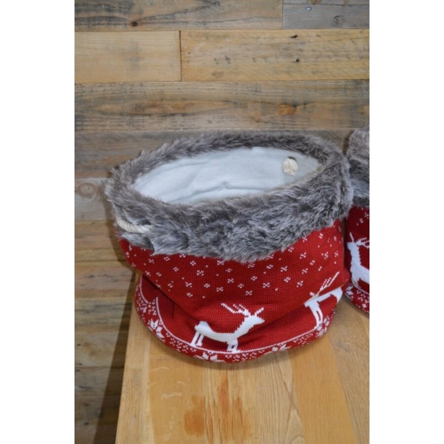 Kerstmanden set van 3 gebreid rood met rendieren en bont rand-3