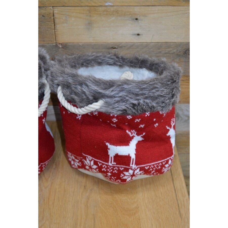 Kerstmanden set van 3 gebreid rood met rendieren en bont rand-5
