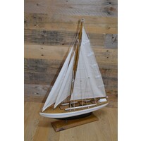 thumb-Scheepsmodel Defender zeilboot-1