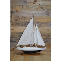 thumb-Scheepsmodel Defender zeilboot-3