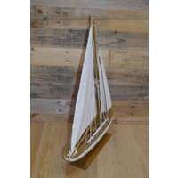 thumb-Scheepsmodel Defender zeilboot-4