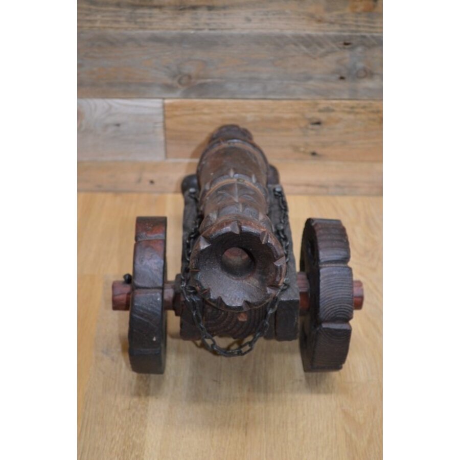 Groot Kanon van hout-3