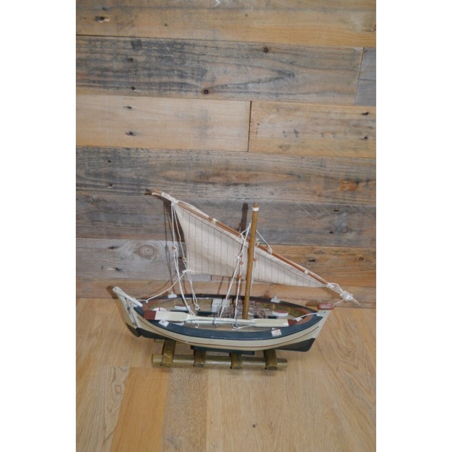 Miniatuur vissersboot model-2
