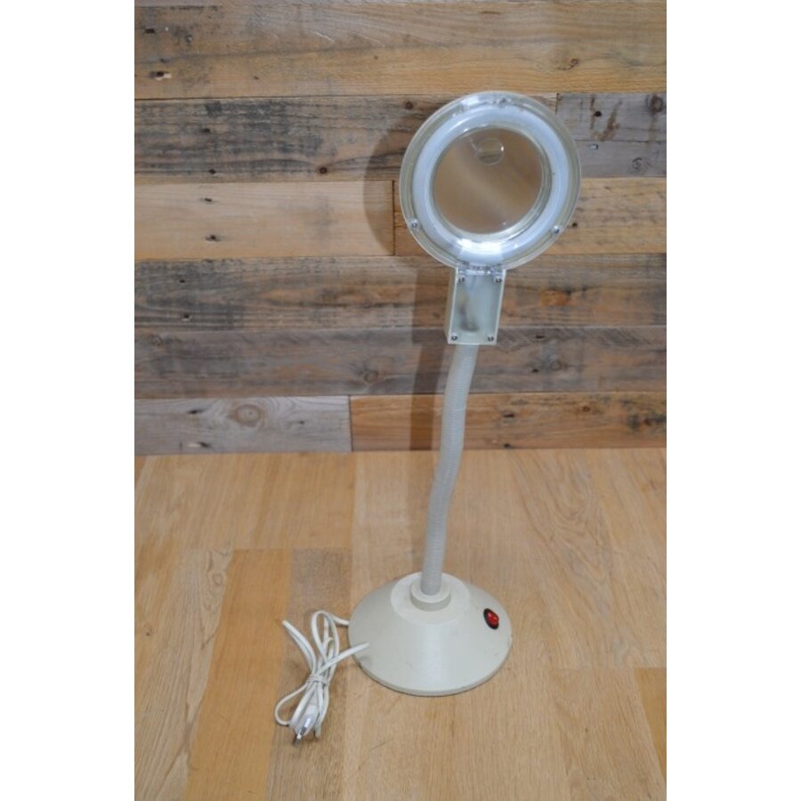 Velleman leeslamp loeplamp-6