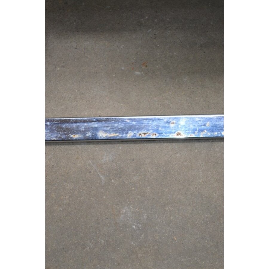 Modern ogend sofa bijzettafeltje met lectuurbak-6