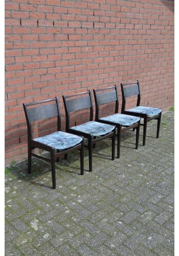 Retro keukenstoelen 4 stuks 