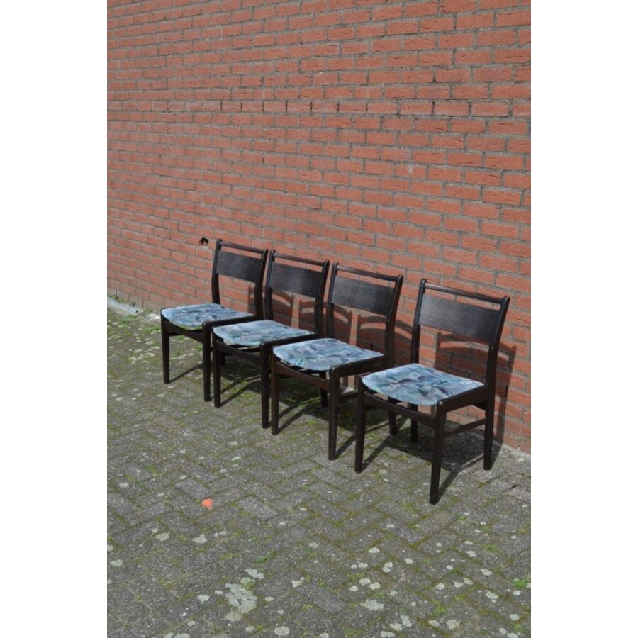 Retro keukenstoelen teakhout blauw velours set 4-3