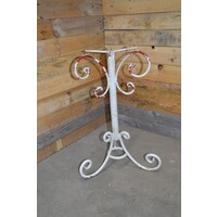 Antieke tafelpoot van metaal