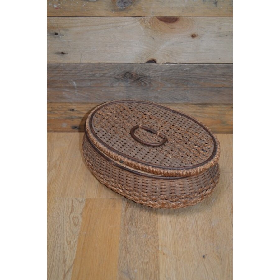 Gevlochten mandje antiek-2