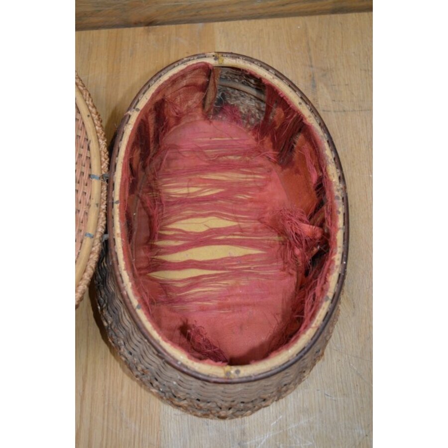 Gevlochten mandje antiek-6