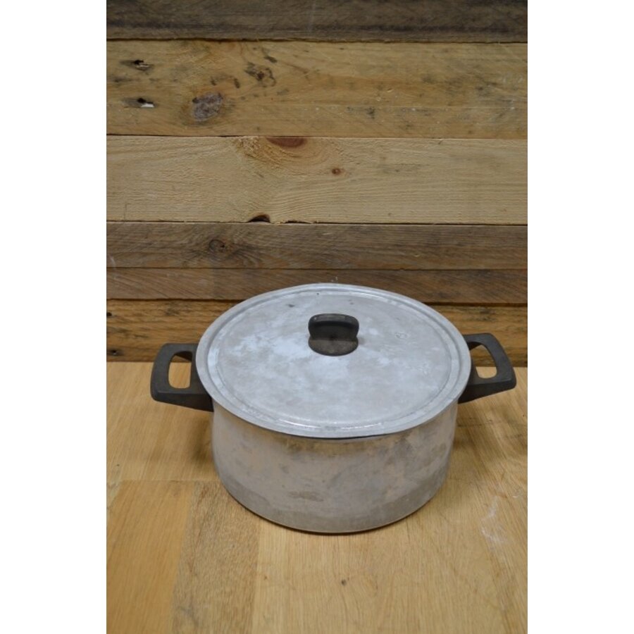 Ouderwetse aluminium aardappelpan jaren 60-1
