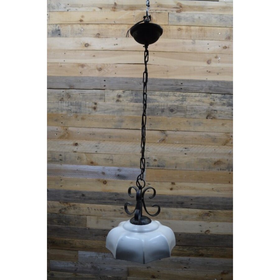 Art Deco hanglamp met metalen kap-2