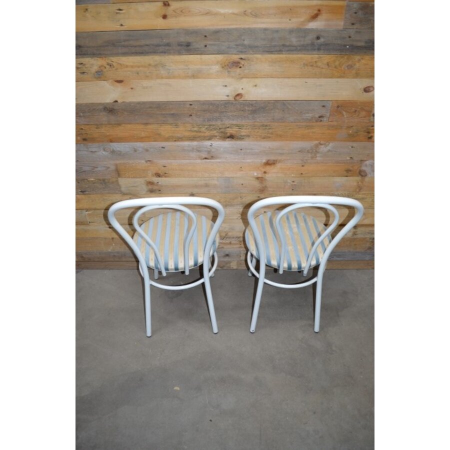 Set van 2 metalen Thonet model buizenframe stoelen-5