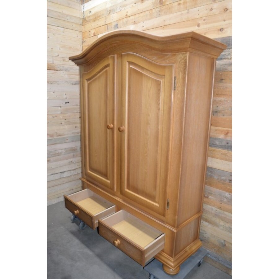 Blank eiken toogkast met deuren en laden-5