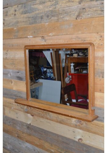 Eiken lijst met spiegel en schapje 