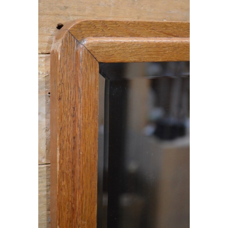 Oud eiken lijst met facet spiegel en schapje-5