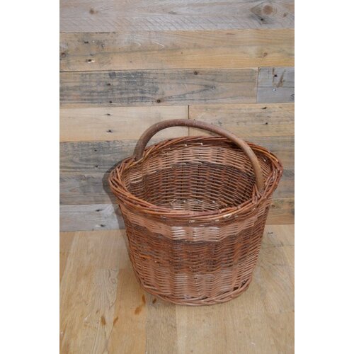 Ovale mand met handgreep 