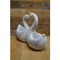 thumb-Betonnen zwanen in hartvorm – plantenbakje met twee zwanen als decoratie-2