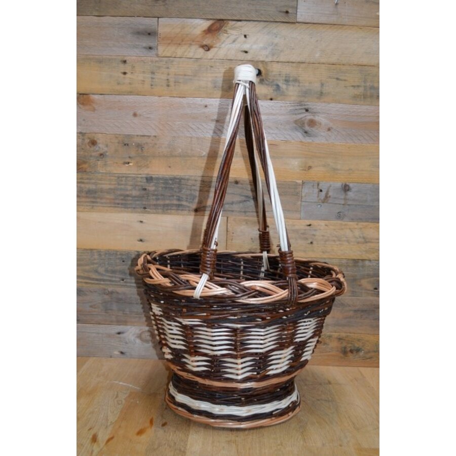 Driekleurige wilgentenen mand met handvat. Decoratief en praktisch.-3