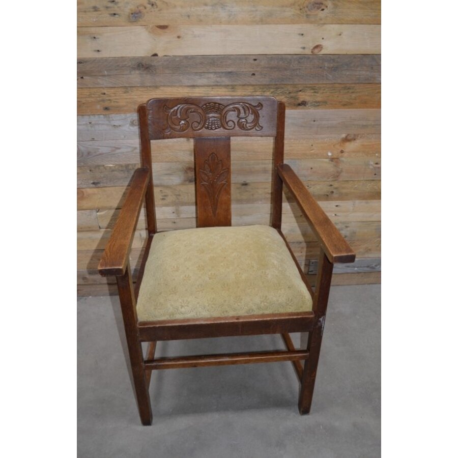Vintage houten armstoel met stoffen zitting jaren 50-1