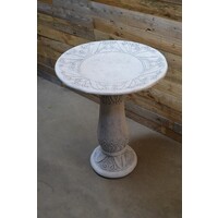 thumb-Betonnen schaal op zuil – waterschaal, voederbak of bloembak voor buiten-6
