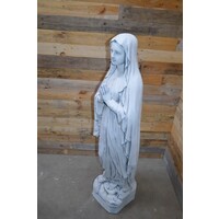 thumb-Betonnen beeld Madonna met gevouwen handen – Maria voor tuin of interieur-6
