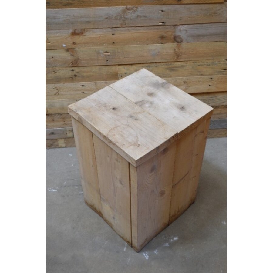 Zuil van gebruikt steigerhout-4