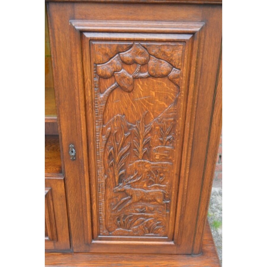 Massief donker eiken dressoir met houtsnijwerk-3