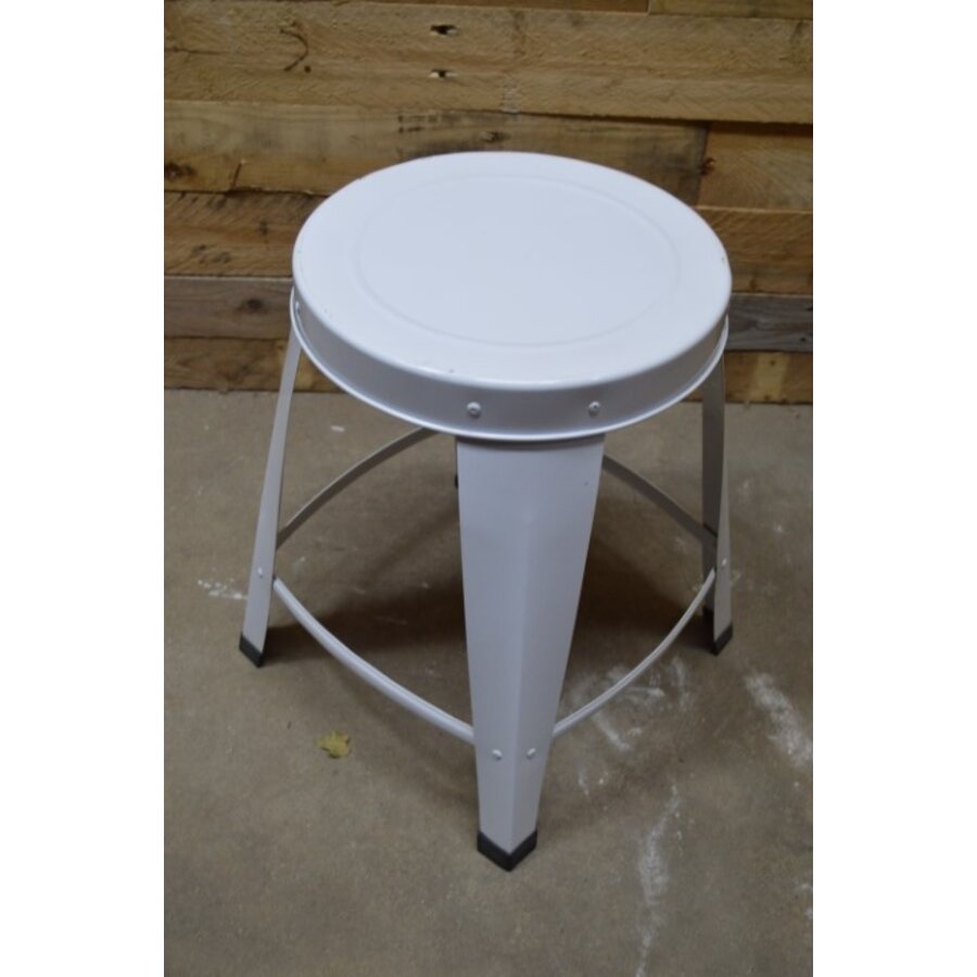 Wit metalen krukje of plantentafel-1