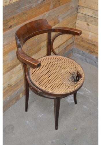 Armstoel Thonet model 