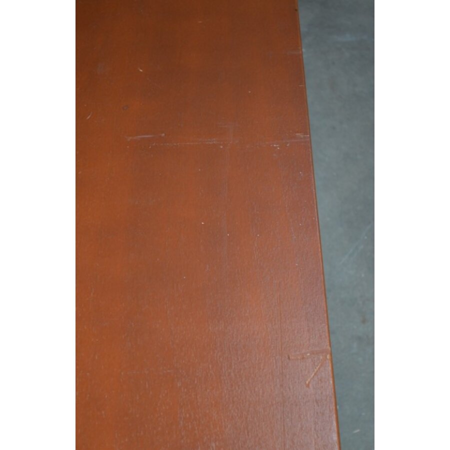 Tafel te gebruiken als sidetable, bankje of showtafel-5