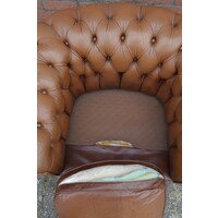 thumb-Engelse Chesterfield armfauteuil van leer-8
