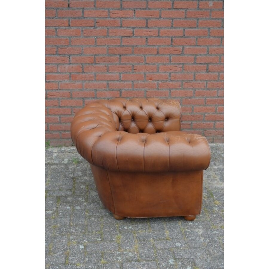 Engelse Chesterfield armfauteuil van leer-4