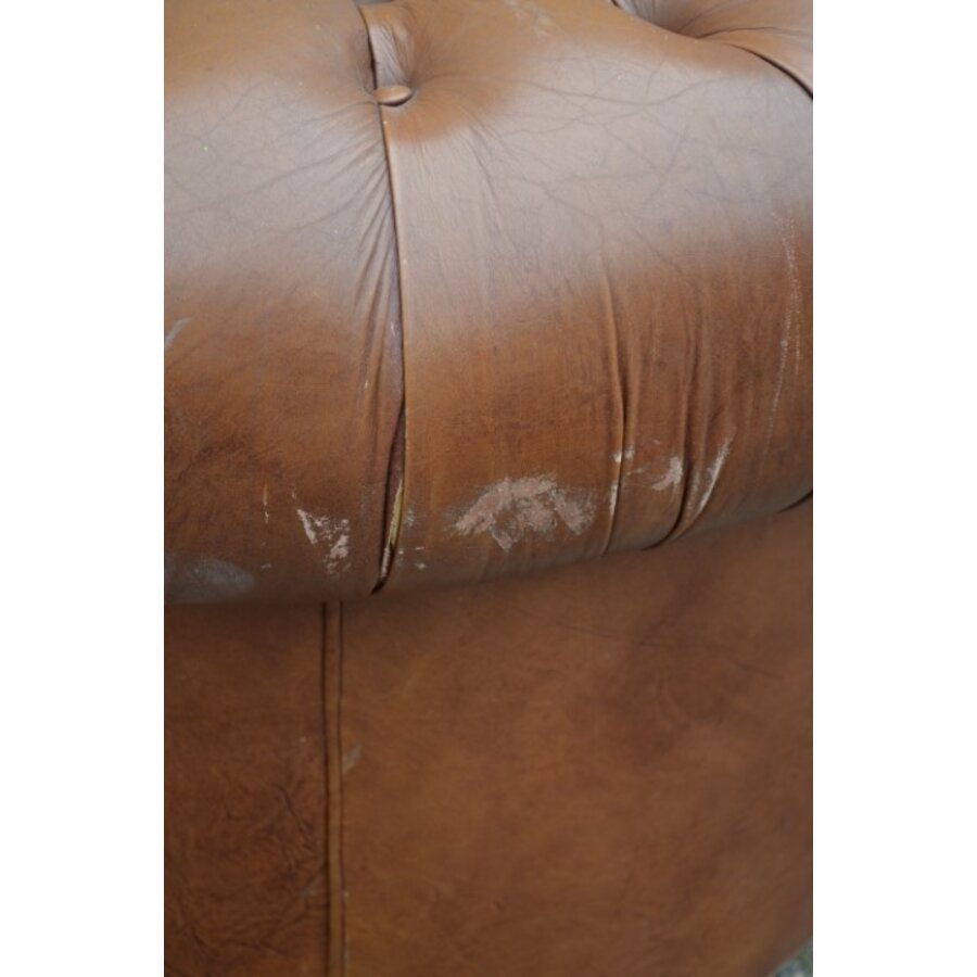 Engelse Chesterfield armfauteuil van leer-9