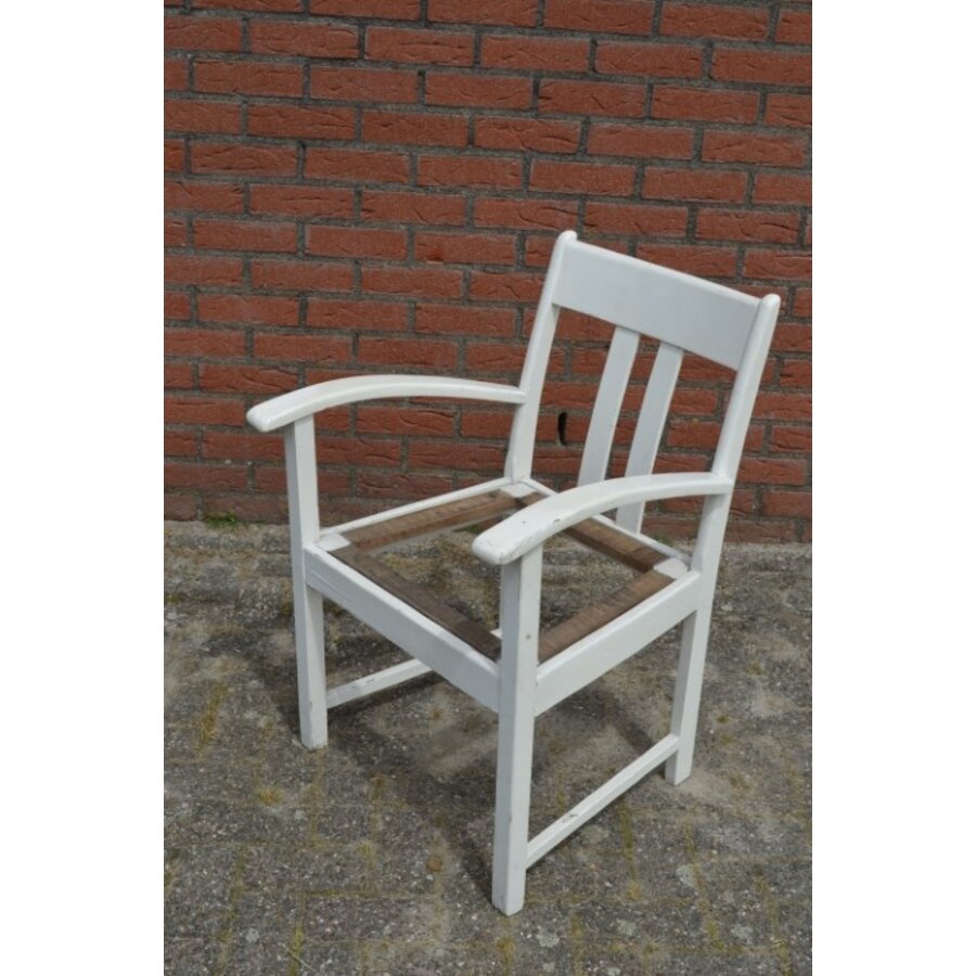 Ouderwetse houten armstoel frame opknapper-4