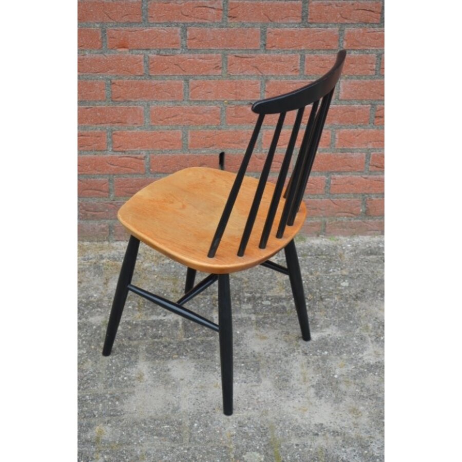 Spijlenstoel retro zwart en houtkleur-5