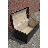 thumb-Antieke koffer hout met oud linnen bekleed-4