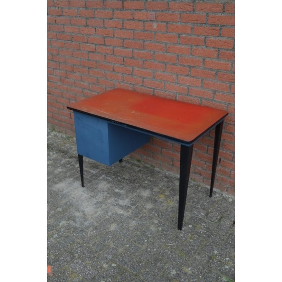 Mid-century retro bureau met metalen frame en ladenblok-5