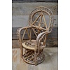 LoodsVol, Tweedehands Vintage mini rotan pauwenstoel voor poppen