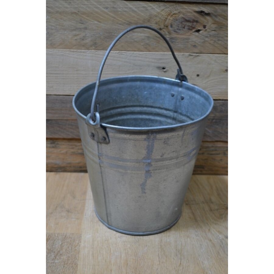 Zinken emmertje of bloembak-1