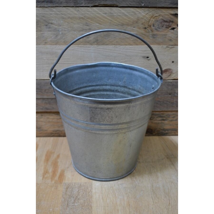 Zinken emmertje of bloembak-2