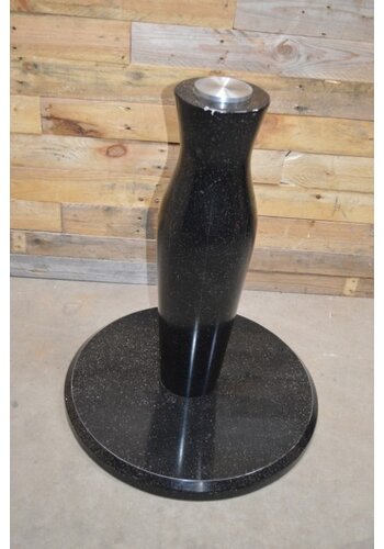 Tafelpoot van hout en mdf 