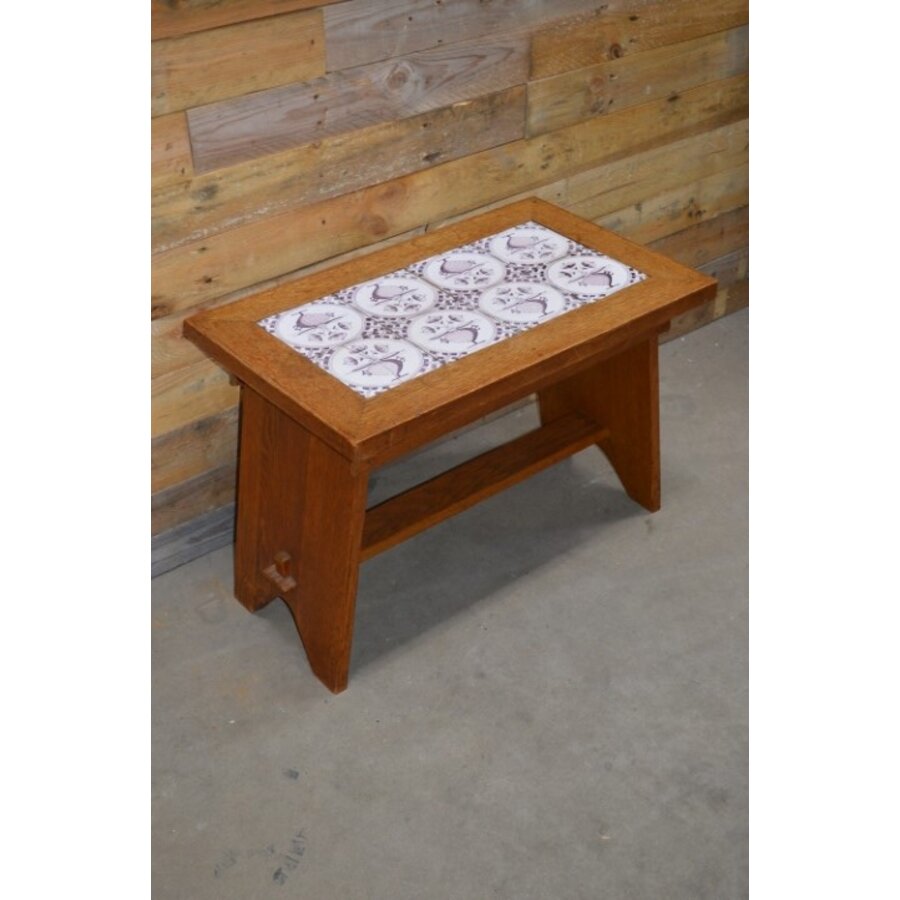 Antiek bijzettafeltje eikenhout met tegeltjes-1