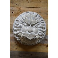 thumb-Betonnen windgezicht Vadertje Storm – wandornament met vogelvoerfunctie-2