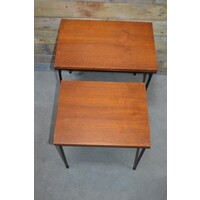 thumb-Vintage nesttafeltjes set van 2 met teakfineer blad-3